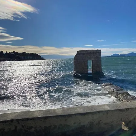Chez Zizou - F2 Cap D'antibes Versant Ouest Διαμέρισμα Αντίμπ